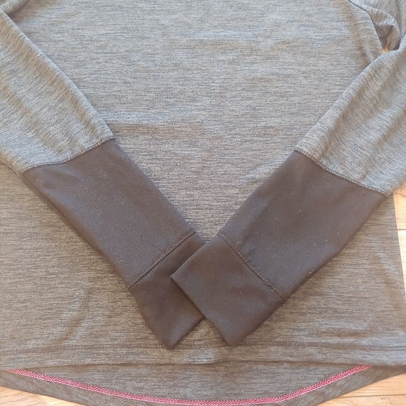 Gray & black athleisure top // Youth size L - Picture 3 of 6